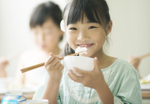 加古川市、子どもの給食無料化は、一般会計の1.5％を組みかえれば可能